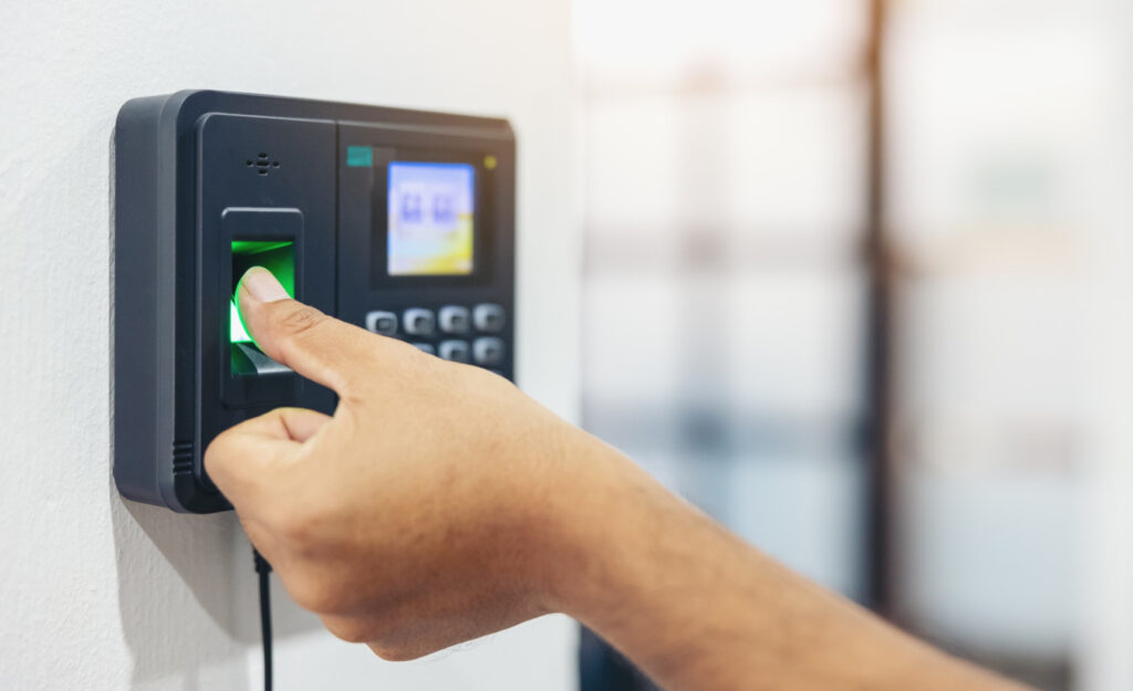 เครื่องสแกนนิ้วเข้างาน